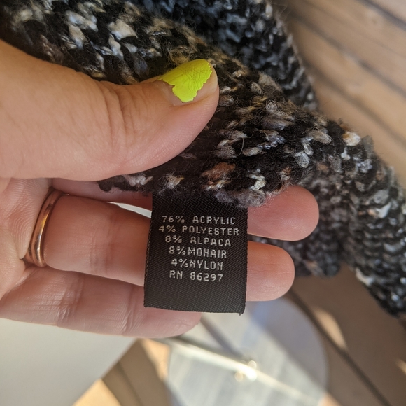 Bcbgmaxazria Y2k sweater - Picture 5 of 7